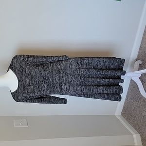 Lark & Ro Sweater Knit Dress- Black and gray, Size M